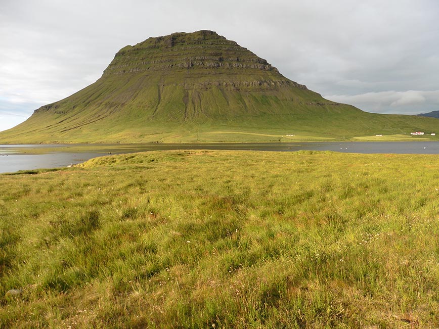 Iceland - Kirkjufellsfoss Mountain - Dodd Family Adventure Blog
