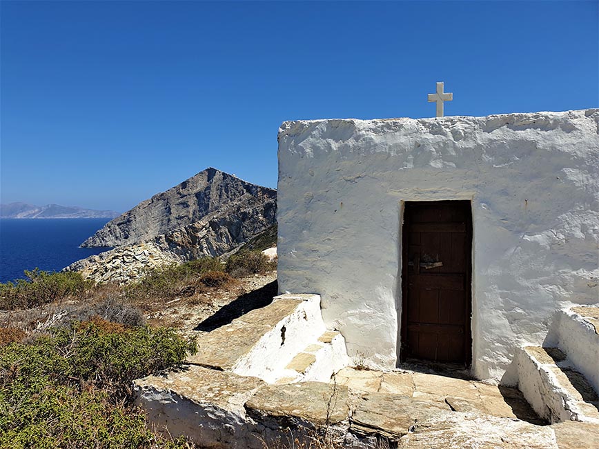 Greek Islands - Folegandros Church - Dodd Family Adventure Blog